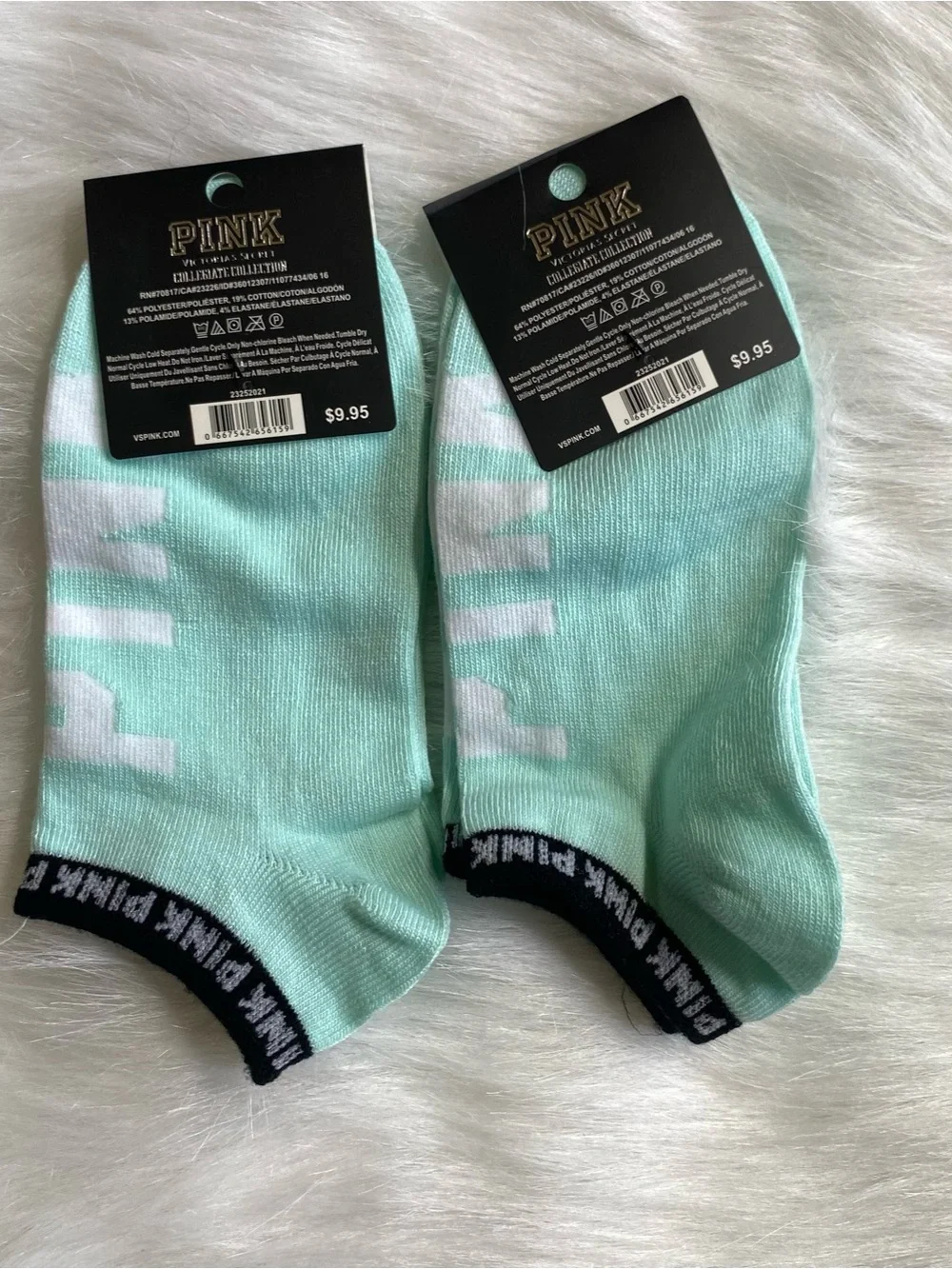 PINK Victoria's Secret Mint Green Low-Cut Athletic Socks with Black Trim